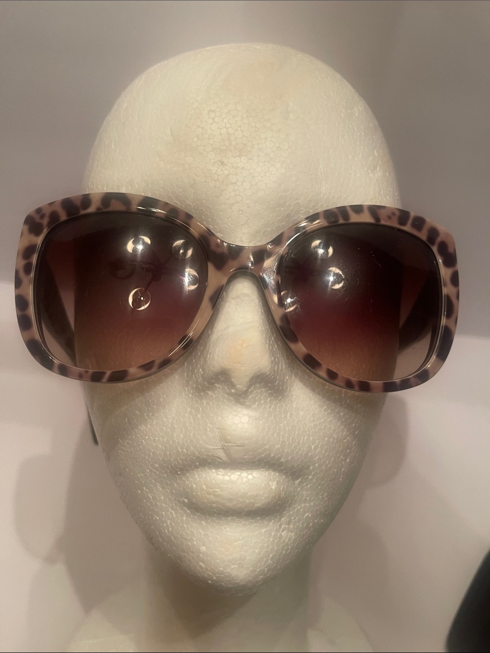 Dolce Gabbana Women's Oversized Leopard-Print Sunglasses Brown Gradient Lenses